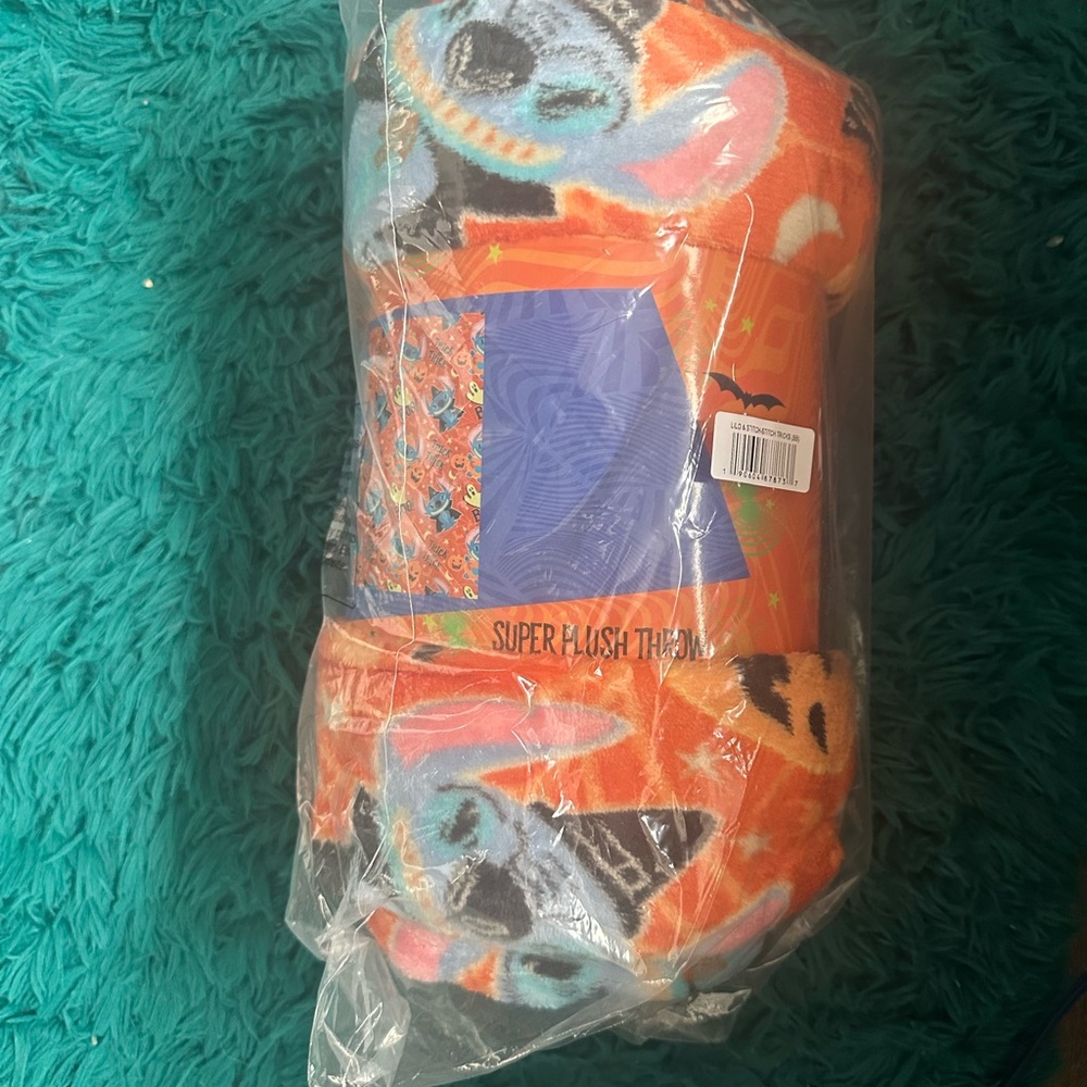 Super Plush Throw Blanket - Orange and Blue